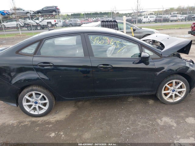 3FADP4BJ7KM105246 Ford FIESTA SE