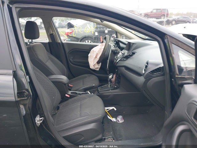 3FADP4BJ7KM105246 Ford FIESTA SE
