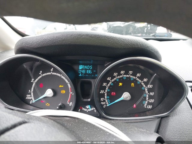 3FADP4BJ7KM105246 Ford FIESTA SE