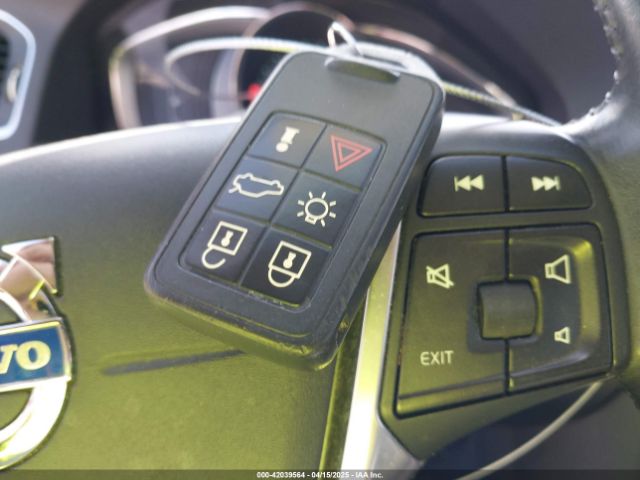 2015 VOLVO S60 YV140MFB7F2314219 Photo 10
