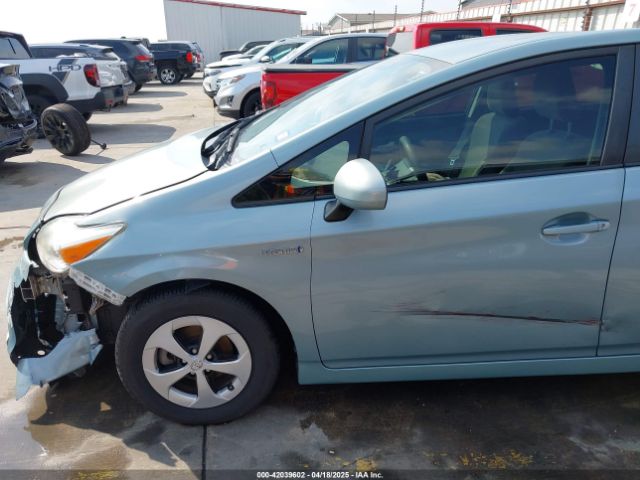 JTDKN3DU9F1963121 Toyota Prius Two