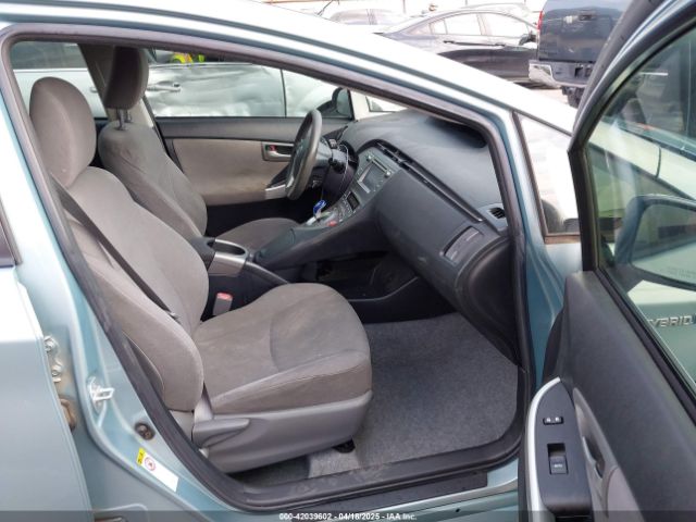 JTDKN3DU9F1963121 Toyota Prius Two