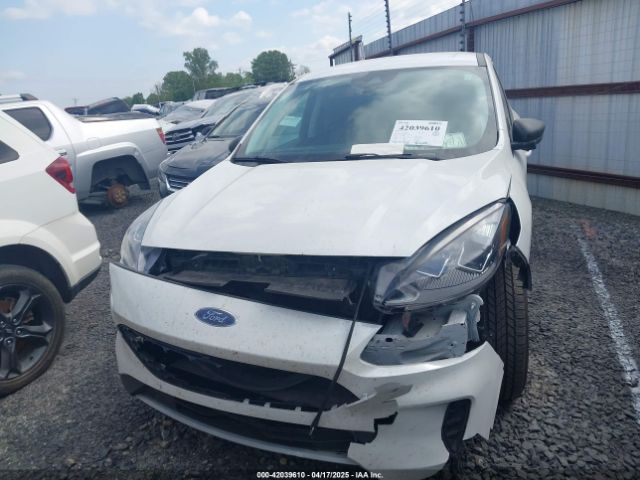 1FMCU9G6XNUA60654 Ford ESCAPE SE