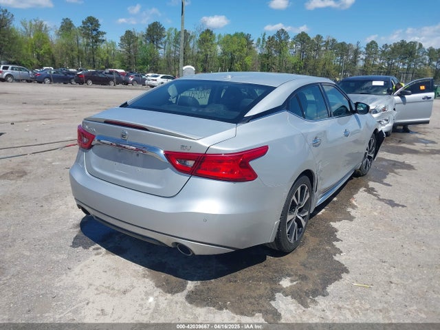 1N4AA6AP3JC370834 Nissan Maxima 3.5 Sv