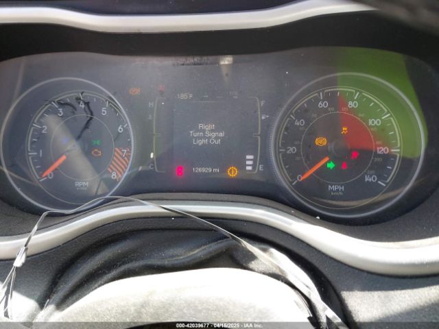 1C4PJLCS4FW553833 Jeep Cherokee Latitude