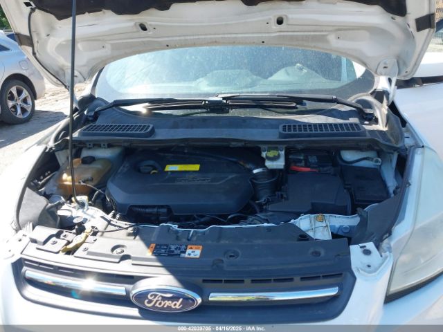 1FMCU0GX6FUC82629 Ford ESCAPE SE