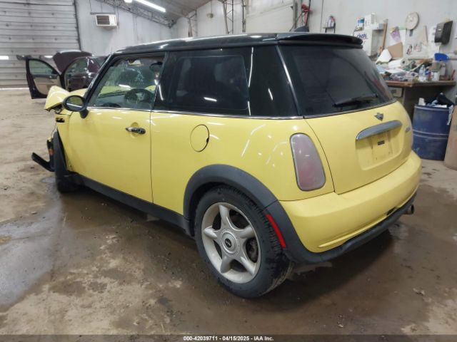 2005 MINI COOPER WMWRC33595TJ70125 Photo 2