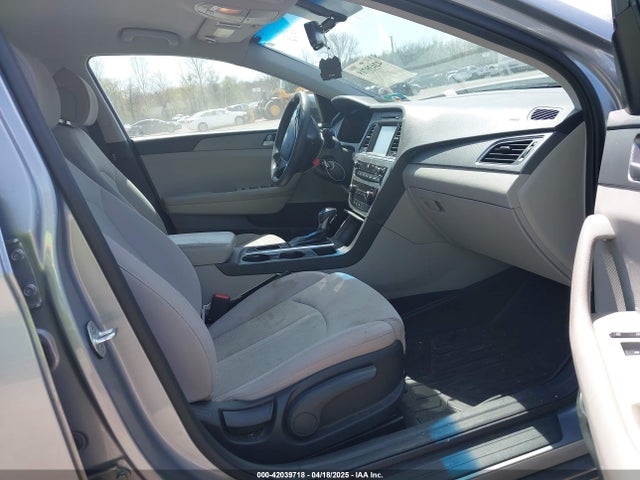 Hyundai SONATA SE 2016 5NPE24AF4GH277239 Image 5