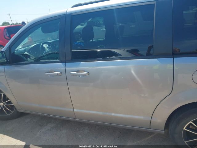 2C4RDGEG4JR249189 Dodge Grand Caravan Gt