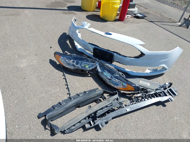 3FA6P0G77JR156634 Ford FUSION S