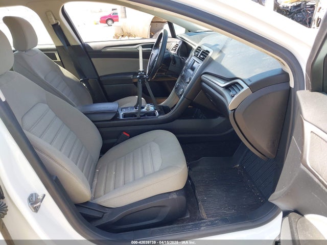 3FA6P0G77JR156634 Ford FUSION S