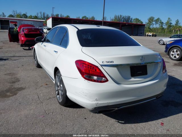 55SWF4JB3GU155524 Mercedes-Benz C 300 Luxury/sport