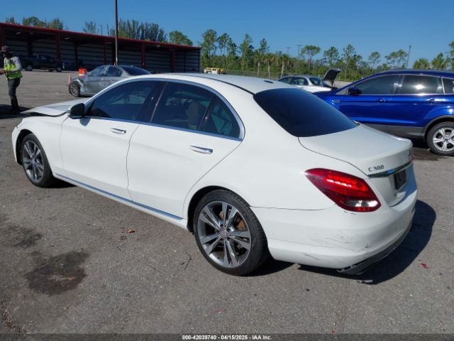 55SWF4JB3GU155524 Mercedes-Benz C 300 Luxury/sport