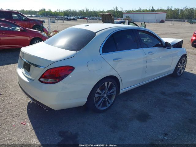 55SWF4JB3GU155524 Mercedes-Benz C 300 Luxury/sport