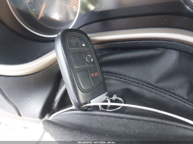 1C4PJMDB2FW735227 Jeep Cherokee Limited