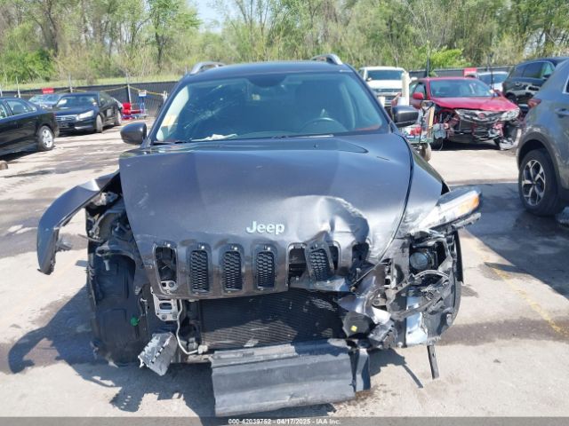 1C4PJMDB2FW735227 Jeep Cherokee Limited