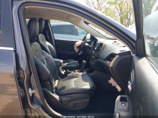 1C4PJMDB2FW735227 Jeep Cherokee Limited