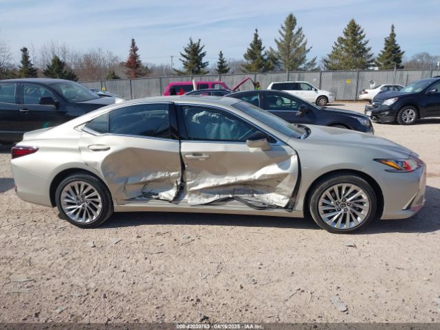 58AF11D10MU004987 Lexus Es 250 Ultra Luxury