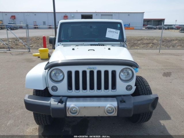 1C4BJWEG5GL330918 Jeep Wrangler Unlimited Sahara