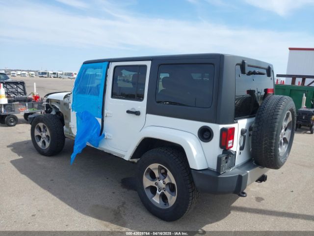 1C4BJWEG5GL330918 Jeep Wrangler Unlimited Sahara