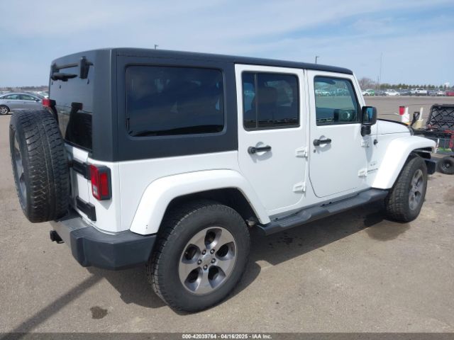 1C4BJWEG5GL330918 Jeep Wrangler Unlimited Sahara