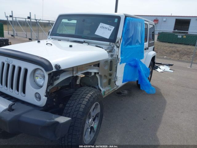 1C4BJWEG5GL330918 Jeep Wrangler Unlimited Sahara