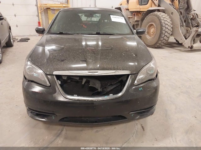 1C3CCBBGXEN152716 Chrysler 200 Touring