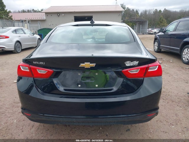 1G1ZC5ST5LF104271 Chevrolet Malibu Fwd 1fl