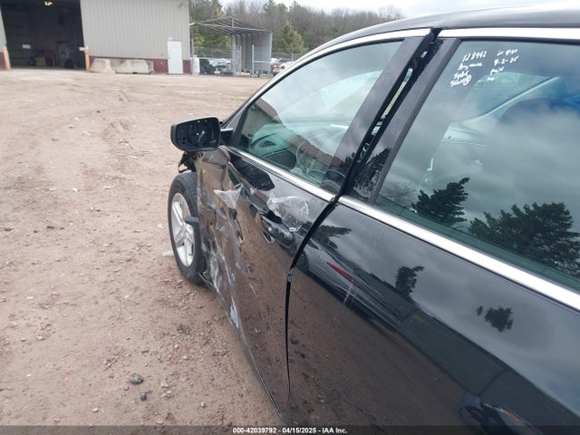 1G1ZC5ST5LF104271 Chevrolet Malibu Fwd 1fl
