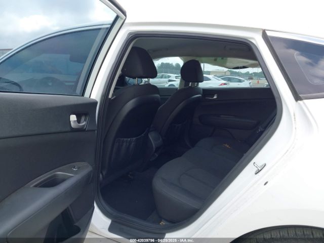 5XXGT4L30HG156861 KIA Optima Lx