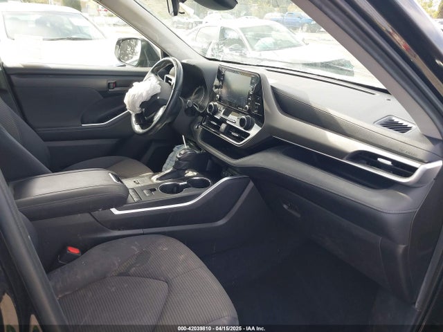 5TDZZRAH1MS519762 Toyota Highlander Le