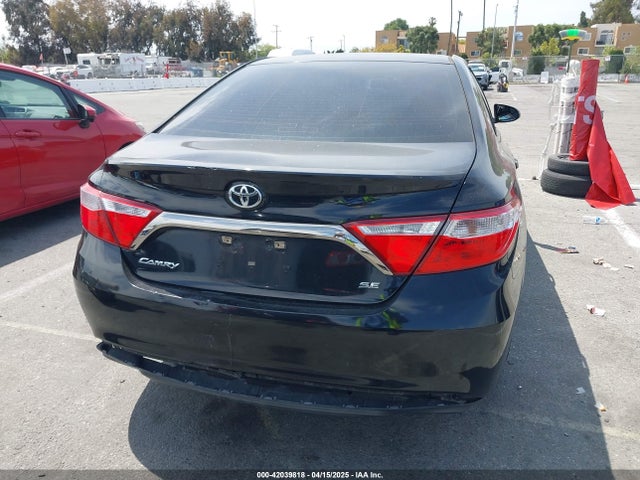 4T1BF1FK5GU225969 Toyota CAMRY SE