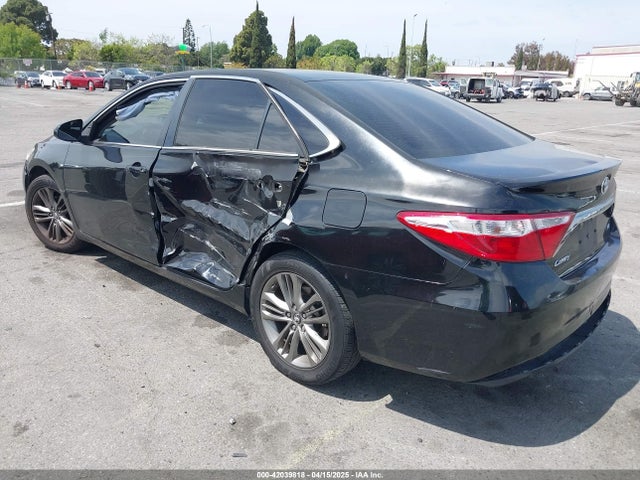4T1BF1FK5GU225969 Toyota CAMRY SE
