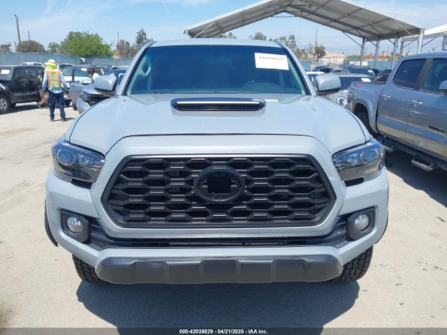 5TFAX5GN7KX156688 Toyota Tacoma Sr5