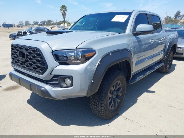 5TFAX5GN7KX156688 Toyota Tacoma Sr5