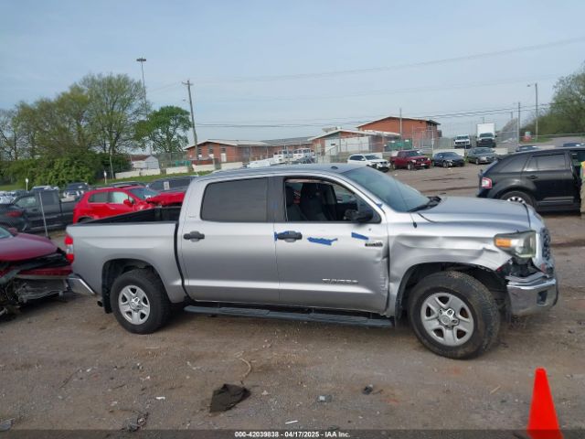 5TFEY5F13JX235125 Toyota Tundra Sr5 5.7l V8