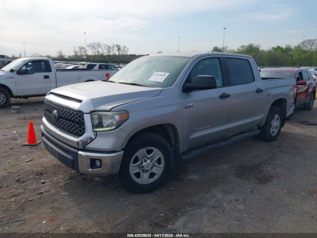 5TFEY5F13JX235125 Toyota Tundra Sr5 5.7l V8