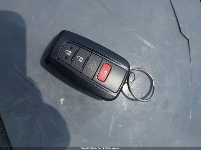 4T3T6RFVXPU105783 Toyota Rav4 Hybrid Se