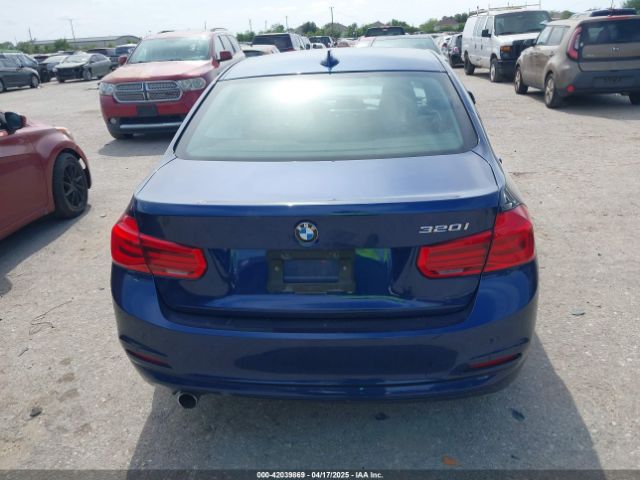 WBA8E1G56JNU92997 BMW 320i