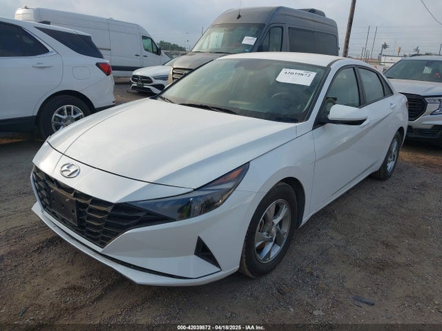 5NPLL4AGXMH047584 Hyundai ELANTRA SE
