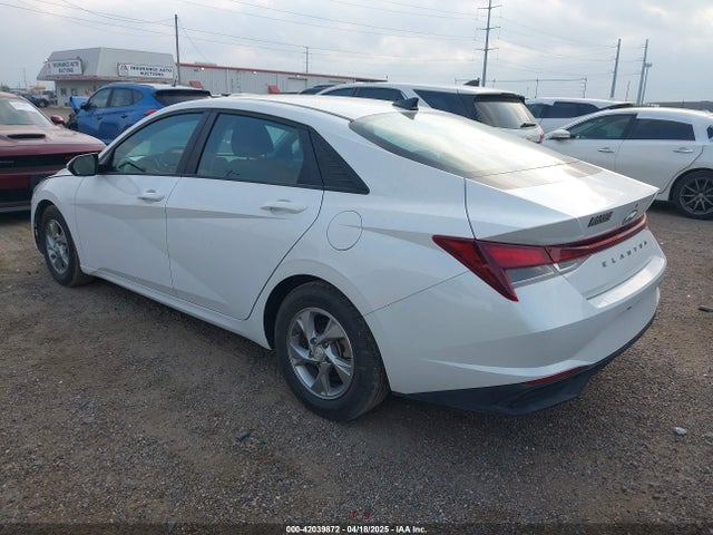 5NPLL4AGXMH047584 Hyundai ELANTRA SE