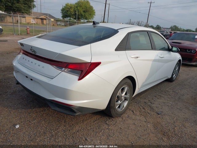 5NPLL4AGXMH047584 Hyundai ELANTRA SE