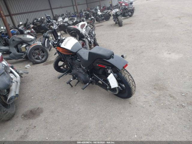 2023 HARLEY-DAVIDSON FXBBS 1HD1YYK22PB042225 Photo 2