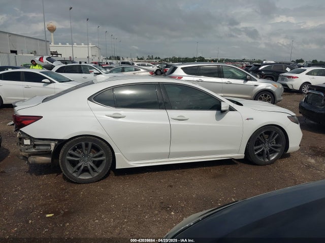 Acura j35y6 2018 19UUB2F67JA008631 Image 14