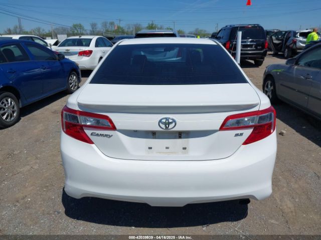 4T1BF1FK7EU870300 Toyota CAMRY SE