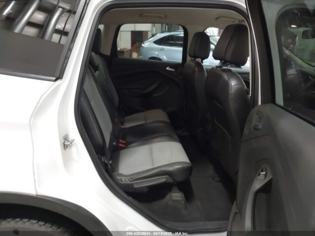 1FMCU9G94HUE47750 Ford ESCAPE SE