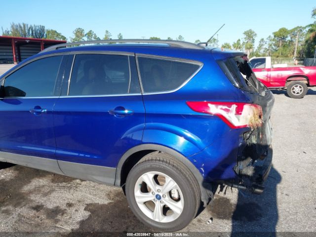 1FMCU0GX2EUB93221 Ford ESCAPE SE