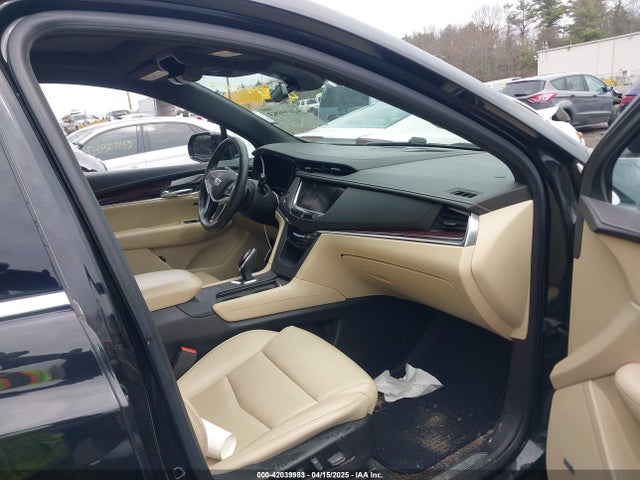 2017 CADILLAC XT5 1GYKNDRS3HZ320498 Photo 4