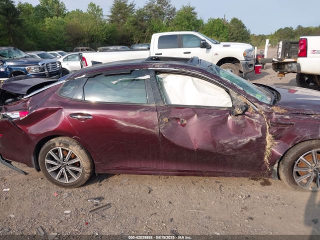 5XXGT4L39KG315724 KIA Optima Lx