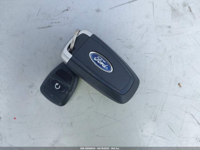 3FA6P0H73HR312385 Ford FUSION SE